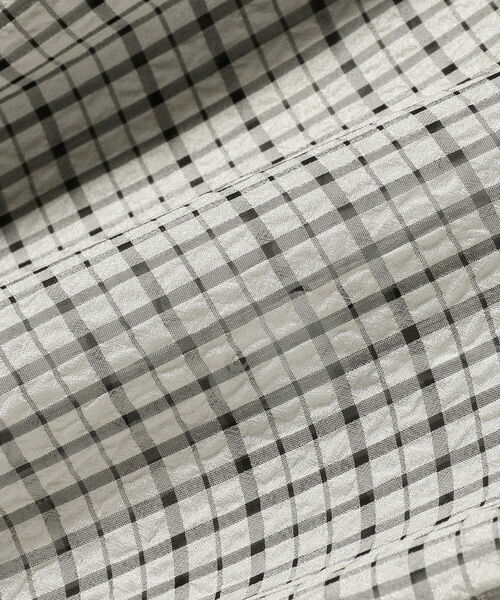 BEAMS LIGHTS（ビームスライツ）の「BEAMS LIGHTS / シアサッカー チェック ブラウス（シャツ/ブラウス・レディース・ミント/オフホワイト・ONE SIZE）」の9枚目の写真