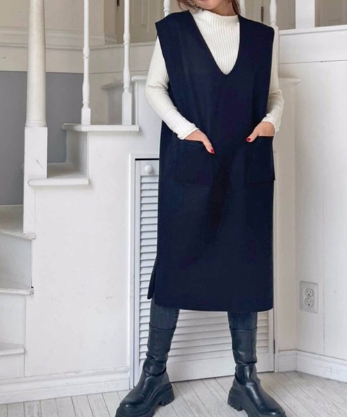 M y u（ミュー）の「前ポケットミニ丈ベストロングワンピース（ワンピース・レディース・チャコールグレー/ブラック・FREE）」の3枚目の写真