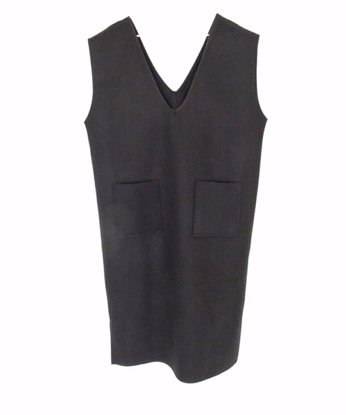 M y u（ミュー）の「前ポケットミニ丈ベストロングワンピース（ワンピース・レディース・チャコールグレー/ブラック・FREE）」の8枚目の写真