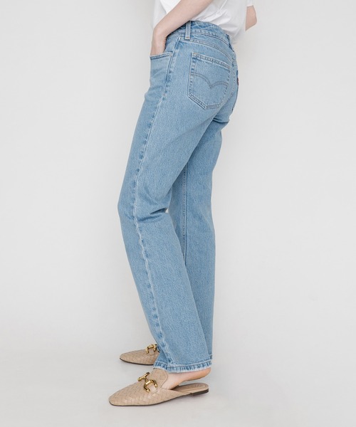 Levi's（リーバイス）の「LOW PITCH BOOT NAPA SUN（デニムパンツ・レディース・インディゴブルー・25inch/27inch/24inch/26inch/23inch/28inch）」の4枚目の写真