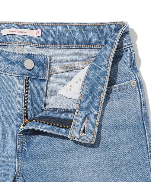 Levi's（リーバイス）の「LOW PITCH BOOT NAPA SUN（デニムパンツ・レディース・インディゴブルー・25inch/27inch/24inch/26inch/23inch/28inch）」の14枚目の写真