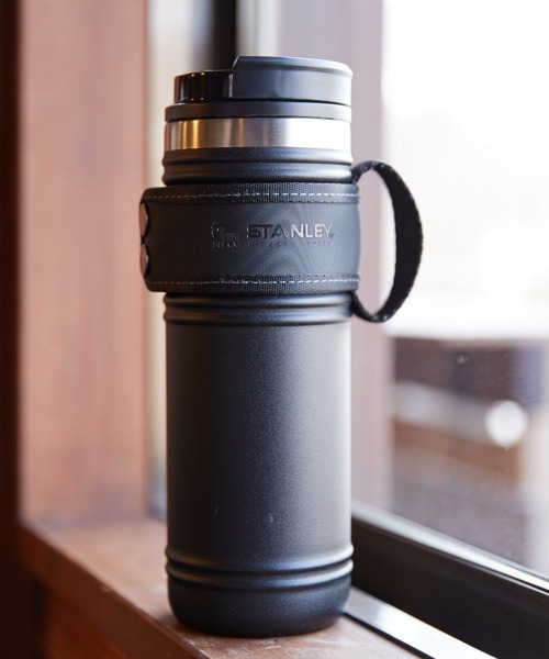 STANLEY（スタンレー）の「【STANLEY】スタンレー レガシー真空マグ 0.47L（水筒・メンズ・グリーン/ブラック・FREE）」の2枚目の写真