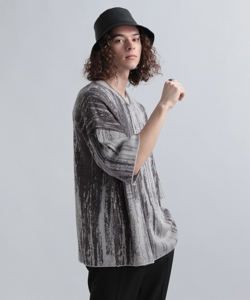 HARE（ハレ）の「アブストラクトニットプルオーバーSS(HARE)（ニット/セーター・メンズ・ブラック/グレー/ブルー・SMALL/MEDIUM）」の6枚目の写真