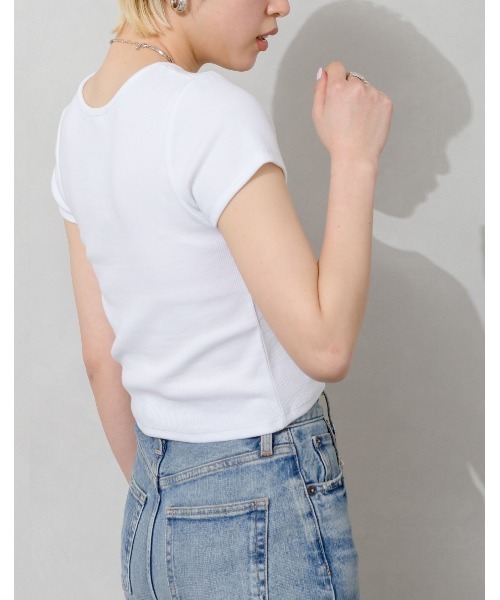SpRay(スプレイ)の「刺繍リブチビTシャツ(Tシャツ/カットソー・レディース・ブラック/オフホワイト/ホワイト×ブラック/ホワイト系その他・FREE)」の7枚目の写真