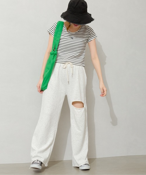 SpRay(スプレイ)の「刺繍リブチビTシャツ(Tシャツ/カットソー・レディース・ブラック/オフホワイト/ホワイト×ブラック/ホワイト系その他・FREE)」の19枚目の写真