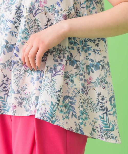 CLOCHE（クロシェ）の「cloche ボタニカルプリント綿ブラウス（シャツ/ブラウス・レディース・イエロー/ブルー・FREE）」の14枚目の写真