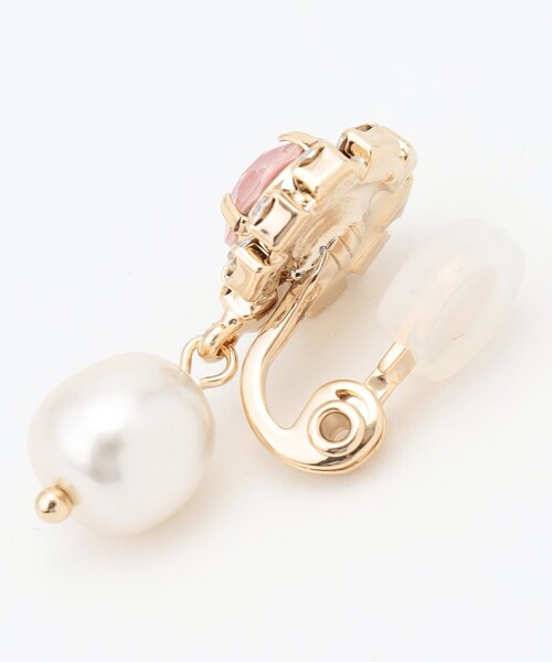 TOCCA(トッカ)の「BIJOUX PEARL EARRINGS イヤリング(イヤリング・レディース・ワイン系/ネイビー系/ホワイト系/ピンク系/ホワイト系1/シルバー/ターコイズブルー系/オールドローズ系・F)」の11枚目の写真