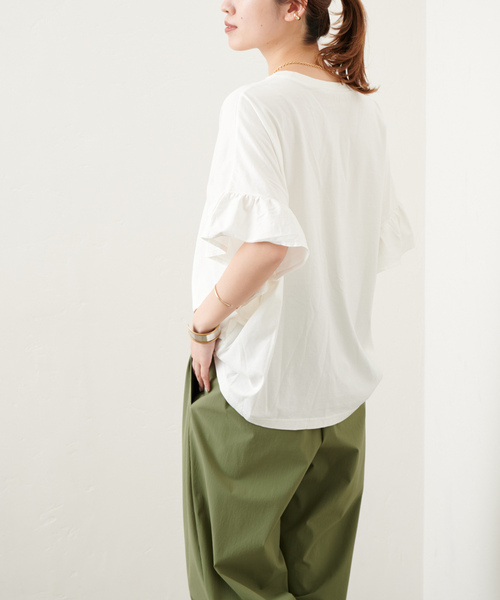 JOURNAL STANDARD（ジャーナルスタンダード）の「ギャザースリーブポンチョTee（Tシャツ/カットソー・レディース・ホワイト/ネイビー系1/ブラック/パープル系その他3・FREE）」の6枚目の写真