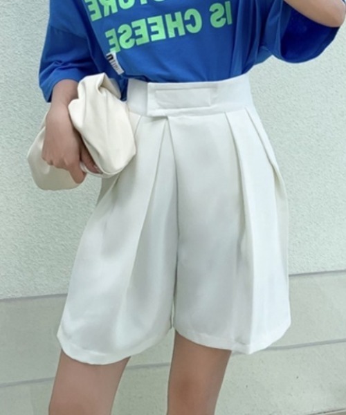MANGROVE(マングローブ)の「ベルクロウエストタックハーフパンツ(その他パンツ・レディース・ホワイト/ブラック/レッド/グリーン・MEDIUM/LARGE)」の14枚目の写真