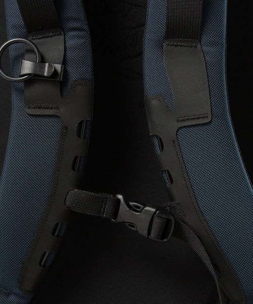 BEAMS（ビームス）の「ARC'TERYX / ARRO 22（バックパック/リュック・メンズ・ブラック・22ﾘｯﾄﾙ）」の8枚目の写真