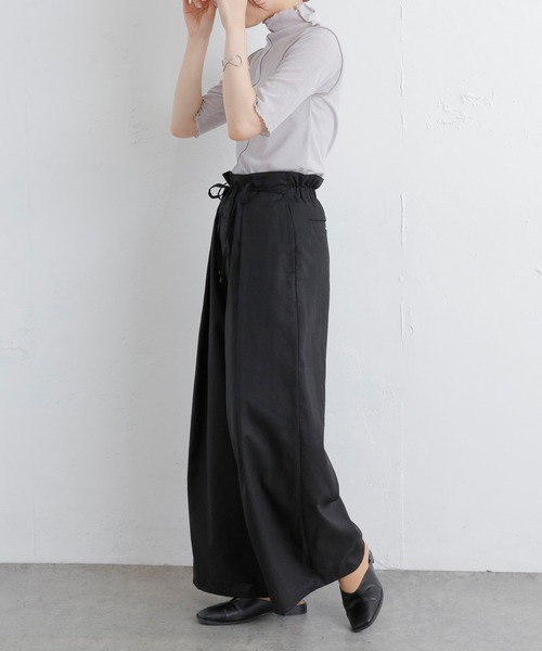 PUAL CE CIN(ピュアルセシン)の「JAPAN MADE タックワイドパンツ(その他パンツ・レディース・ブラック/オリーブ・FREE)」の7枚目の写真