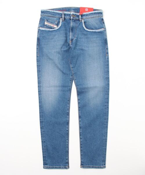 DIESEL（ディーゼル）の「メンズ 22FW デニムパンツ スリムフィット（デニムパンツ・メンズ・インディゴブルー・26inch/32inch/30inch/36inch/34inch/28inch）」の7枚目の写真