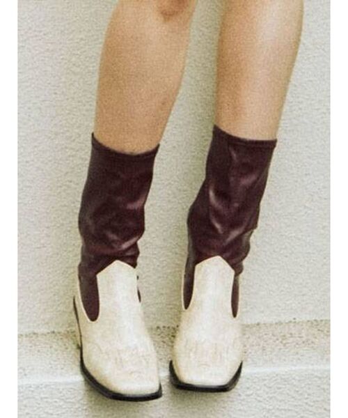 jouetie(ジュエティ)の「スクエアトゥウエスタンブーツ(ブーツ・レディース・ブラック/アイボリー・M/L)」の2枚目の写真