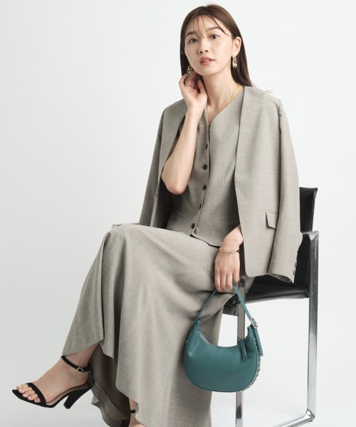 ジャスグリッティー 新品ジレ&スカートセット JUSGLITTY（ジャスグリッティー）の「ジレ＆スカートSET