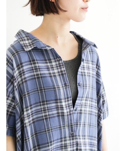 Samansa Mos2(サマンサ モスモス)の「トタンテレコ配色メローノースリーブカットソー(Tシャツ/カットソー・レディース・ベージュ/チャコール/キナリ・フリ-)」の4枚目の写真