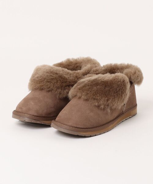 EMU Australia（エミューオーストラリア）の「Platinum Mintaro（スリッポン・レディース・ブラック/ベージュ/グレー/グレイッシュベージュ・8/7/6/5/9）」の4枚目の写真