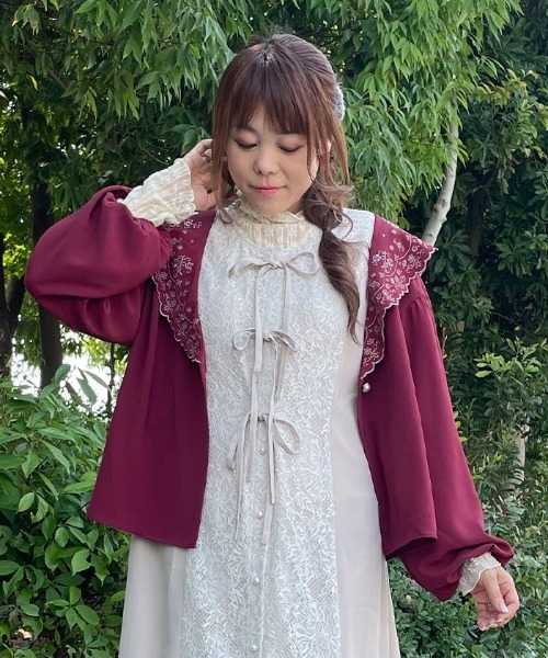 axes femme（アクシーズファム）の「スカラップレース刺繍ブルゾン