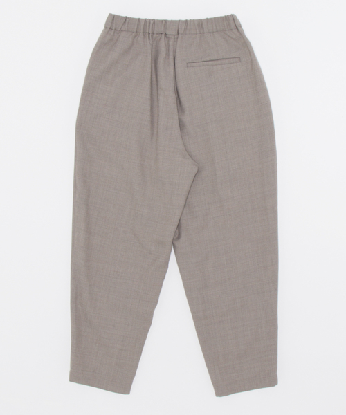 Morris & Sons(モリスアンドサンズ)の「MORRIS & SONS | サキソニー タックパンツ WOMEN(スラックス・レディース・ブラック/グレイッシュベージュ・1/0)」の3枚目の写真