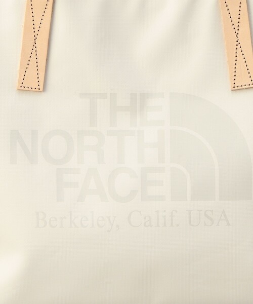 FREAK'S STORE（フリークスストア）の「【WEB限定】THE NORTH FACE PURPLE LABEL/ザ・ノースフェイスパープルレーベル　TPE Small Tote Bag/スモールトートバッグ（ショルダーバッグ・レディース・オフホワイト/ブラック/ネイビー・ONE SIZE）」の7枚目の写真