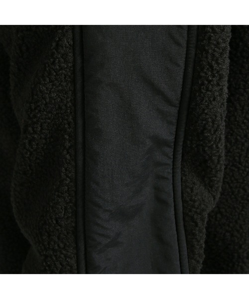TOMMY HILFIGER（トミーヒルフィガー）の「MONOCHROME CAPSULE