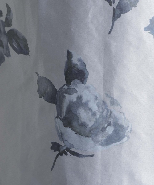 Andemiu(アンデミュウ)の「TSUBAKI柄ワンピース173805(ワンピース・レディース・マスタード/チャコールグレー/ブルー・FREE)」の13枚目の写真