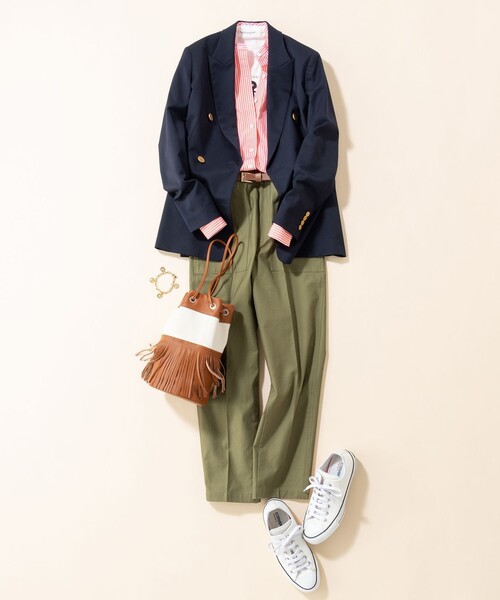 23区（ニジュウサンク）の「スクエアバックル ベルト（ベルト・レディース・黄土色系/ホワイト系/ブラック系・32/44/38）」の4枚目の写真