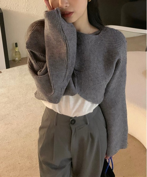 by muni:r(バイ ムニール)の「デイリーVラップニット(ニット/セーター・レディース・ブラック/グレー/ベージュ・FREE)」の4枚目の写真