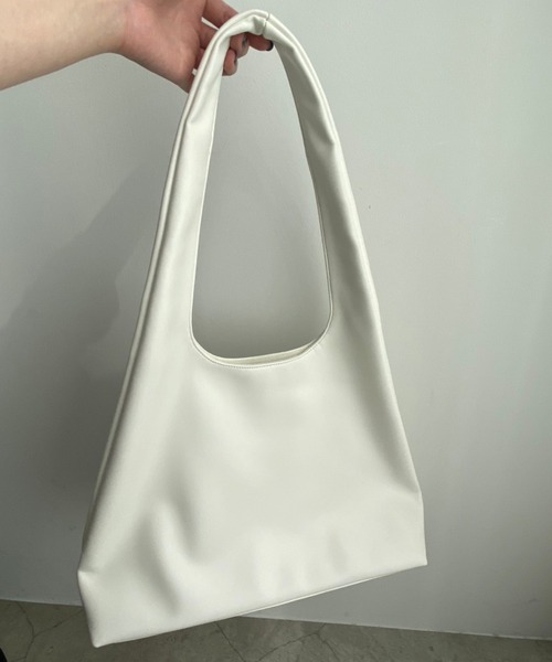 WEGO(ウィゴー)の「WEGO/トライアングルPUトートバッグ(トートバッグ・レディース・ブラック/ホワイト・FREE)」の5枚目の写真