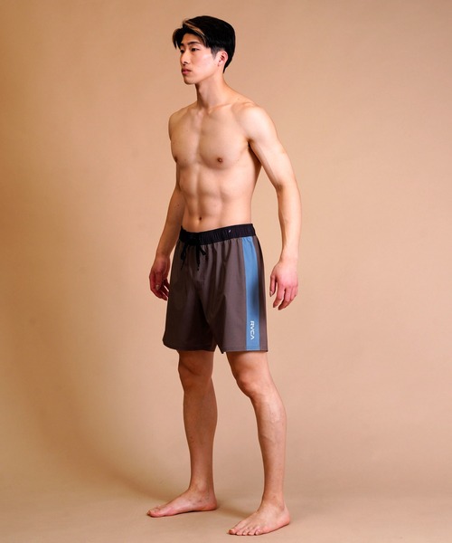 RVCA(ルーカ)の「RVCA/ルーカ ユーティリティ/水陸両用 ボードショーツ/ゴムトランクス/水着 BD041-525(水着・メンズ・グリーン/ブラック×ブラック/ブラック×ホワイト/ブラック系その他4・M/S/L)」の10枚目の写真