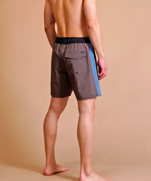 RVCA(ルーカ)の「RVCA/ルーカ ユーティリティ/水陸両用 ボードショーツ/ゴムトランクス/水着 BD041-525(水着・メンズ・グリーン/ブラック×ブラック/ブラック×ホワイト/ブラック系その他4・M/S/L)」の9枚目の写真