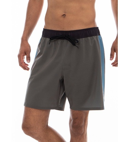 RVCA(ルーカ)の「RVCA/ルーカ ユーティリティ/水陸両用 ボードショーツ/ゴムトランクス/水着 BD041-525(水着・メンズ・グリーン/ブラック×ブラック/ブラック×ホワイト/ブラック系その他4・M/S/L)」の15枚目の写真