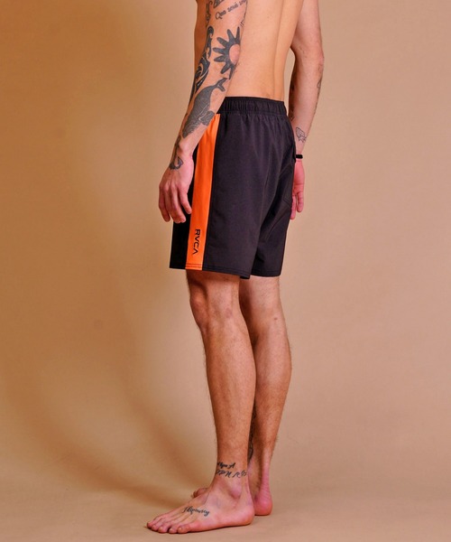 RVCA(ルーカ)の「RVCA/ルーカ ユーティリティ/水陸両用 ボードショーツ/ゴムトランクス/水着 BD041-525(水着・メンズ・グリーン/ブラック×ブラック/ブラック×ホワイト/ブラック系その他4・M/S/L)」の17枚目の写真