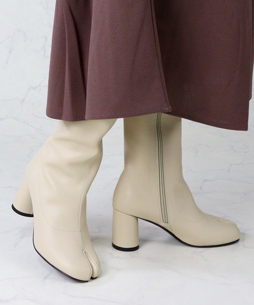 LibertyDoll（リバティードール）の「Liberty doll /足袋サイドジップロングブーツ (9101)（ブーツ・レディース・ブラック/ダークブラウン/アイボリー・M/S/L/LL）」の4枚目の写真