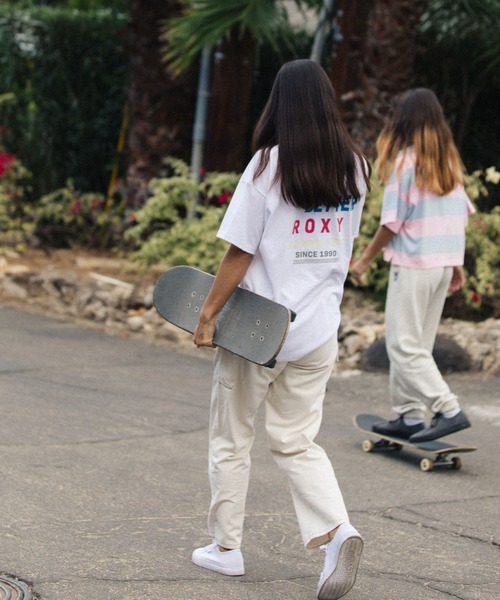 ROXY(ロキシー)の「SLIDE PANTS/ロキシーカーゴパンツ(カーゴパンツ・レディース・ホワイト/パープル/マルチ・MEDIUM/LARGE)」の4枚目の写真