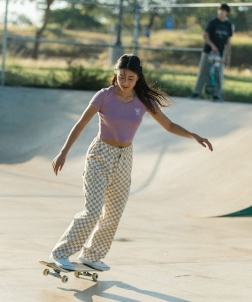 ROXY(ロキシー)の「SLIDE PANTS/ロキシーカーゴパンツ(カーゴパンツ・レディース・ホワイト/パープル/マルチ・MEDIUM/LARGE)」の22枚目の写真