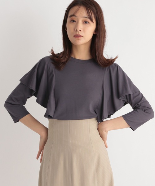 Andemiu（アンデミュウ）の「フレアスリーブカット7S 188367（Tシャツ/カットソー・レディース・オフホワイト/チャコールグレー/ベージュ・FREE）」の4枚目の写真