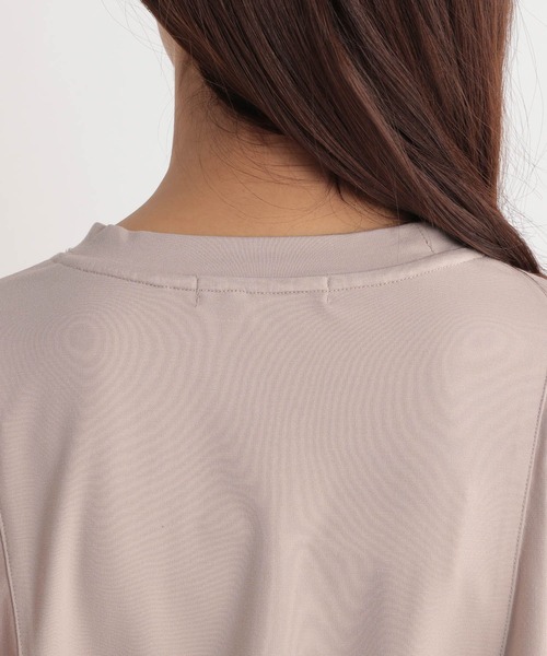 Andemiu（アンデミュウ）の「フレアスリーブカット7S 188367（Tシャツ/カットソー・レディース・オフホワイト/チャコールグレー/ベージュ・FREE）」の13枚目の写真