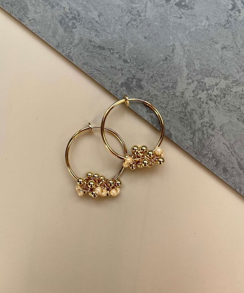 CERCA（チェルカ）の「smallworld/《gyu》メタリックイヤリング（イヤリング・レディース・ゴールド/シルバー/ゴールド系その他/シルバー系その他・FREE）」の10枚目の写真