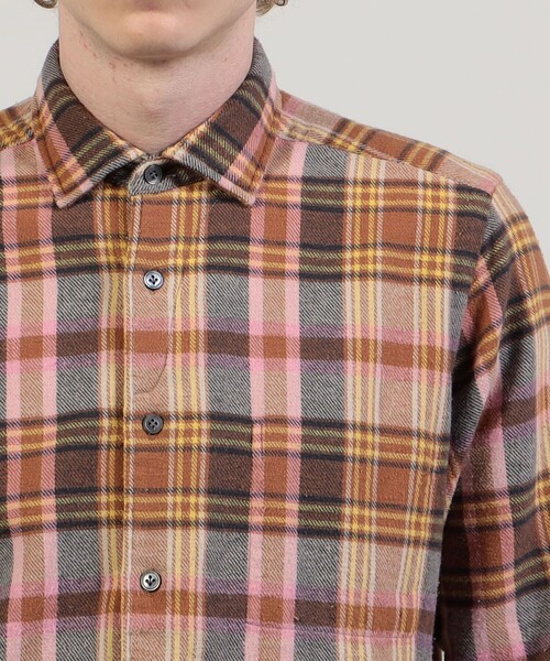 Bagutta(バグッタ)の「BAGUTTA Brooklyn コットンネル チェックシャツ(シャツ/ブラウス・メンズ・ピンク系その他2・S)」の6枚目の写真