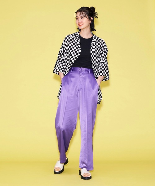 FOREVER 21(フォーエバー トゥエンティーワン)の「【POP】サテンゆるパンツ(その他パンツ・レディース・ホワイト/パープル/ベージュ/オレンジ・SMALL/MEDIUM)」の14枚目の写真