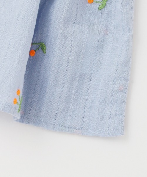 petit main（プティマイン）の「【抗菌防臭】チェリー刺しゅうブラウス（チュニック・キッズ・ライトブルー/ピンク/オフホワイト・80ｃｍ/100cm/120cm/130cm/110cm/90cm）」の7枚目の写真