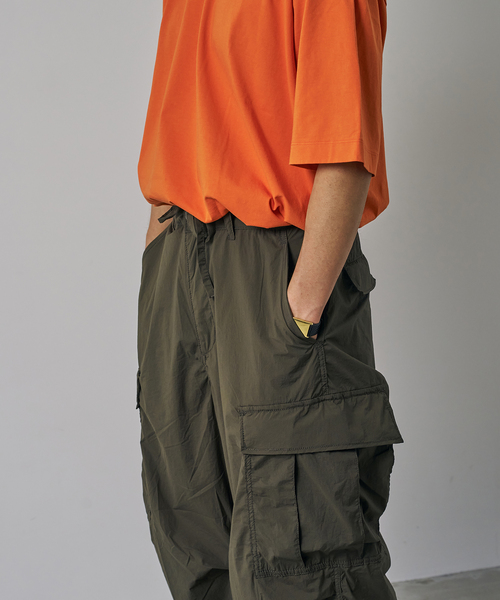 セール】HUGEASY カーゴパンツ ドライナイロン（カーゴパンツ