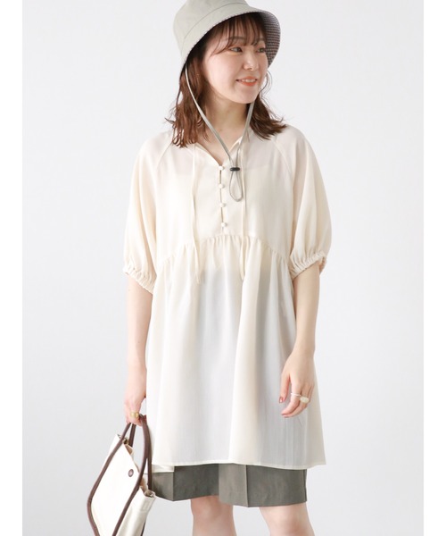 ehka sopo（エヘカソポ）の「ボリュームスリーブチュニック（チュニック・レディース・ブラック/グリーン/キナリ・F）」の18枚目の写真