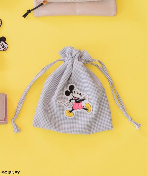 Disney(ディズニー)の「ディズニー ミッキー&フレンズ チェック巾着ポーチ(ポーチ・レディース・その他5/その他1/その他3/その他2/その他4・FREE)」の1枚目の写真
