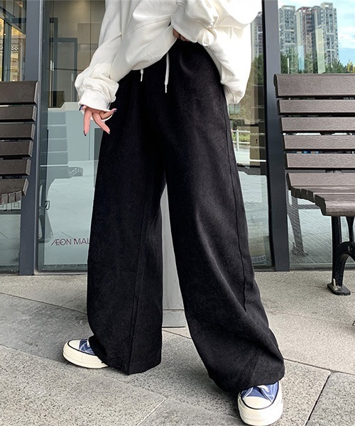 SEN TOKYO（セントーキョー）の「旬なスタイリングを作り上げる。ワイドカラータックパンツ（スラックス・メンズ・ホワイト/チャコールグレー/ブラック/ピンク/グリーン/ネイビー・M/L）」の21枚目の写真