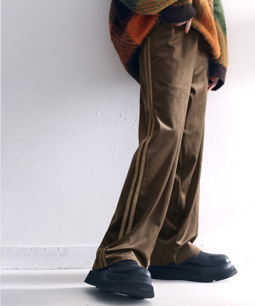classicalelf(クラシカルエルフ)の「上品&リラクシー。ルーズベルベットトラックパンツ(スウェットパンツ・レディース・ブラウン/ブラック・LARGE/X-LARGE/SMALL/MEDIUM)」の5枚目の写真