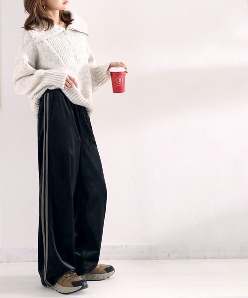 classicalelf(クラシカルエルフ)の「上品&リラクシー。ルーズベルベットトラックパンツ(スウェットパンツ・レディース・ブラウン/ブラック・LARGE/X-LARGE/SMALL/MEDIUM)」の15枚目の写真
