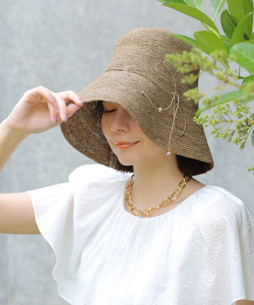 La TOTALITE（ラトータリテ）の「【MADE IN MADA/メイドインマダ】CYRIL HAT（ハット・レディース・ブラウン/ベージュ・FREE）」の2枚目の写真