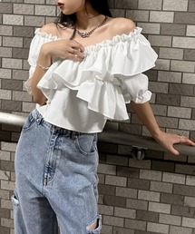 【LVEU.】ラッフルフリルオフショルトップス / トップス ブラウス オフショル フリル ギャザー ラッフル クロップド ショート ホワイト ブラック ブルー ZOZOTOWN限定