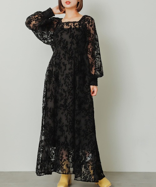 HEYUMM（ヘユム）の「スクエアネックオパールワンピース（ワンピース・レディース・ブラック/ブルー・S/ONE）」の8枚目の写真